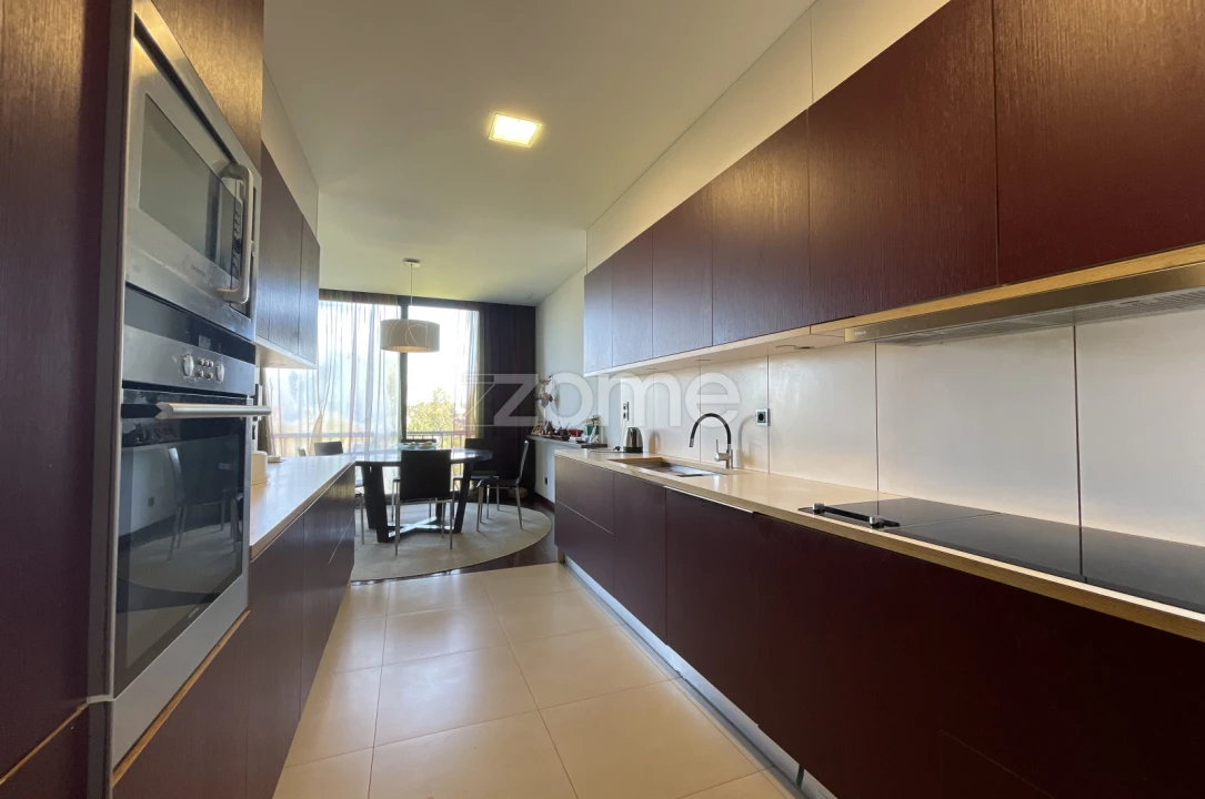 Moradia T5 para Venda em Escapães Foto 14