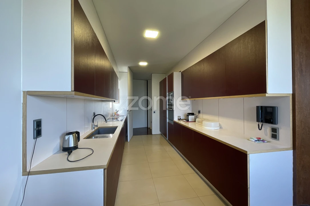 Moradia T5 para Venda em Escapães Foto 15