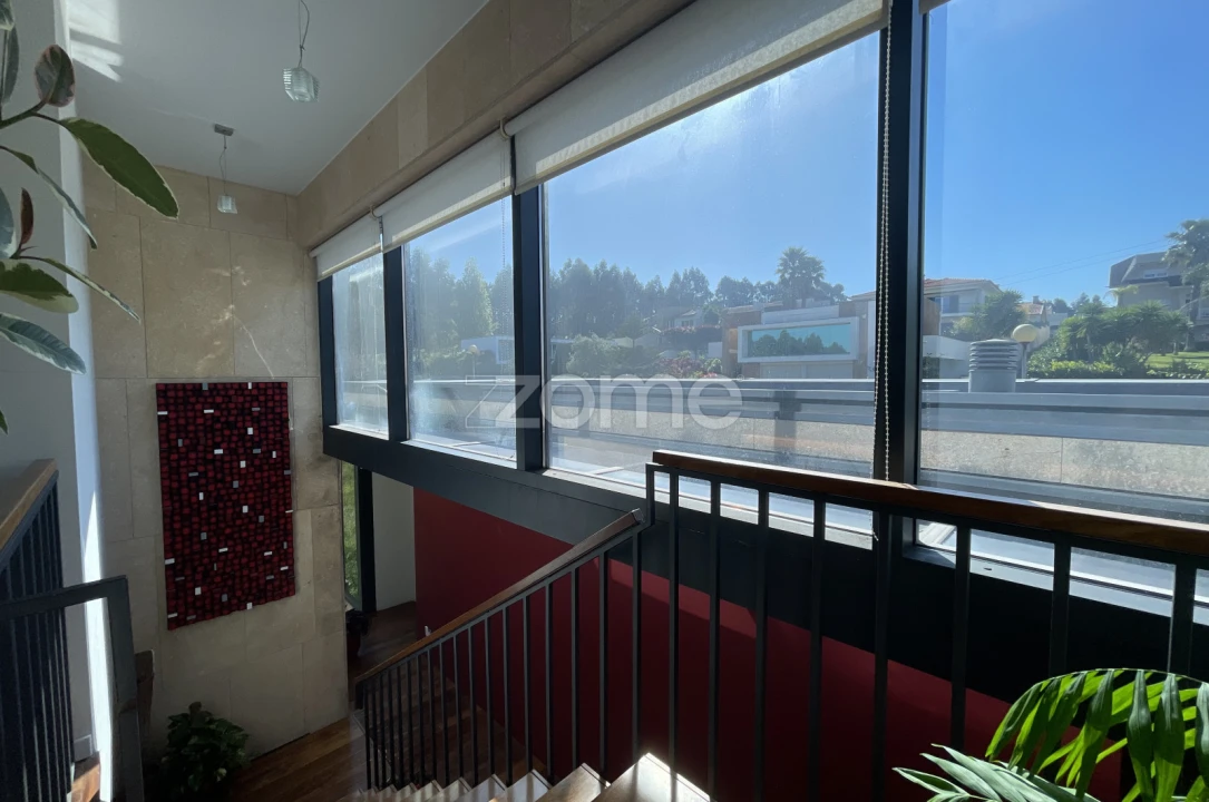 Moradia T5 para Venda em Escapães Foto 19