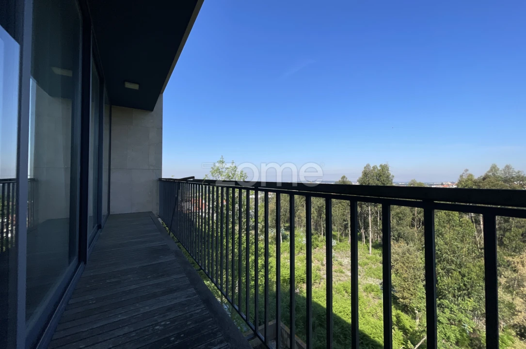 Moradia T5 para Venda em Escapães Foto 30