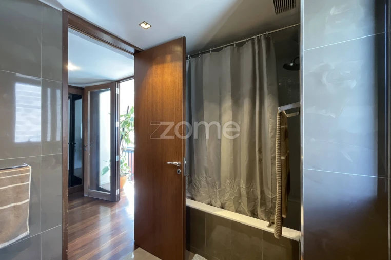 Moradia T5 para Venda em Escapães Foto 22