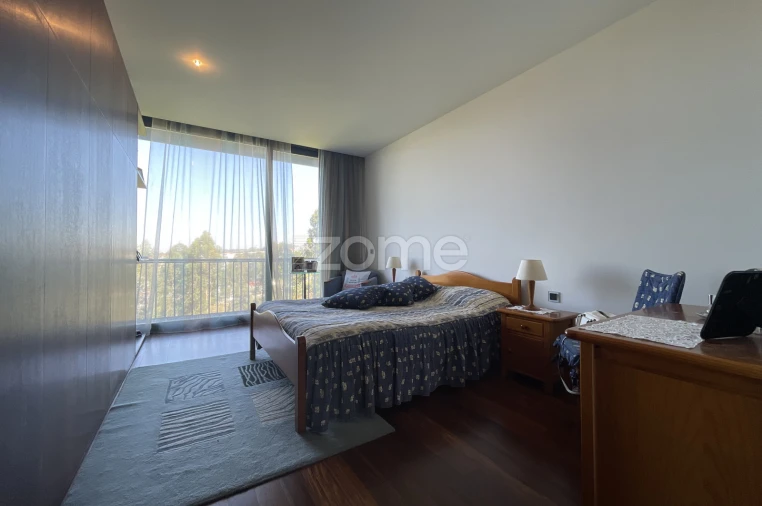 Moradia T5 para Venda em Escapães Foto 23