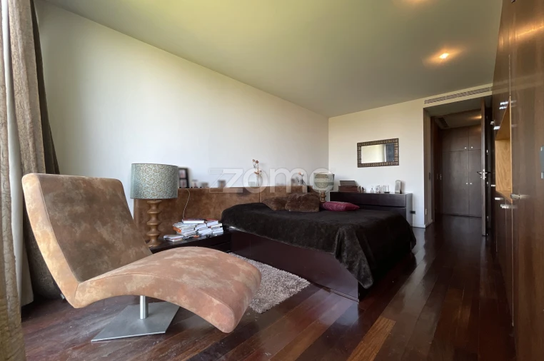 Moradia T5 para Venda em Escapães Foto 29