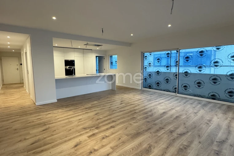 Apartamento T3 para Venda em Ramalde Foto 49
