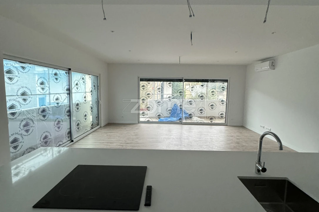 Apartamento T3 para Venda em Ramalde Foto 31