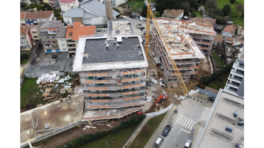 Apartamento T2 para Venda em Ramalde Foto 16