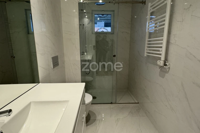 Apartamento T2 para Venda em Ramalde Foto 30