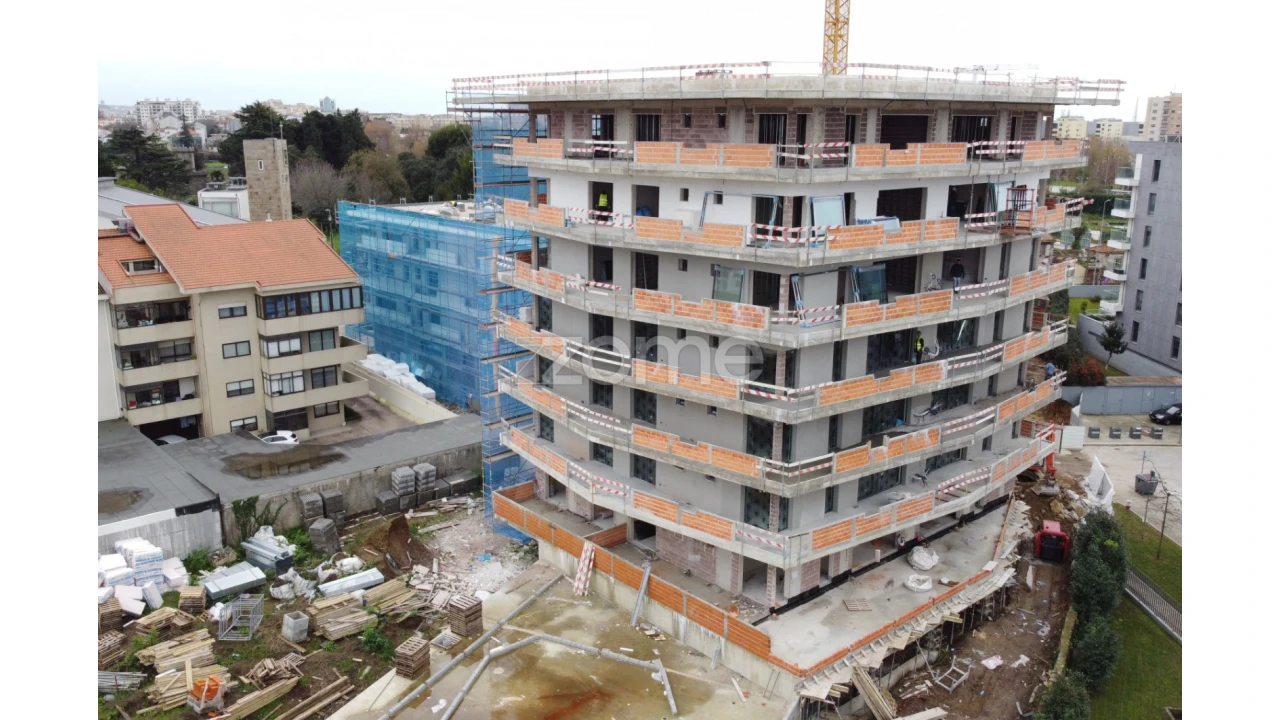 Apartamento T2 para Venda em Ramalde Foto 19