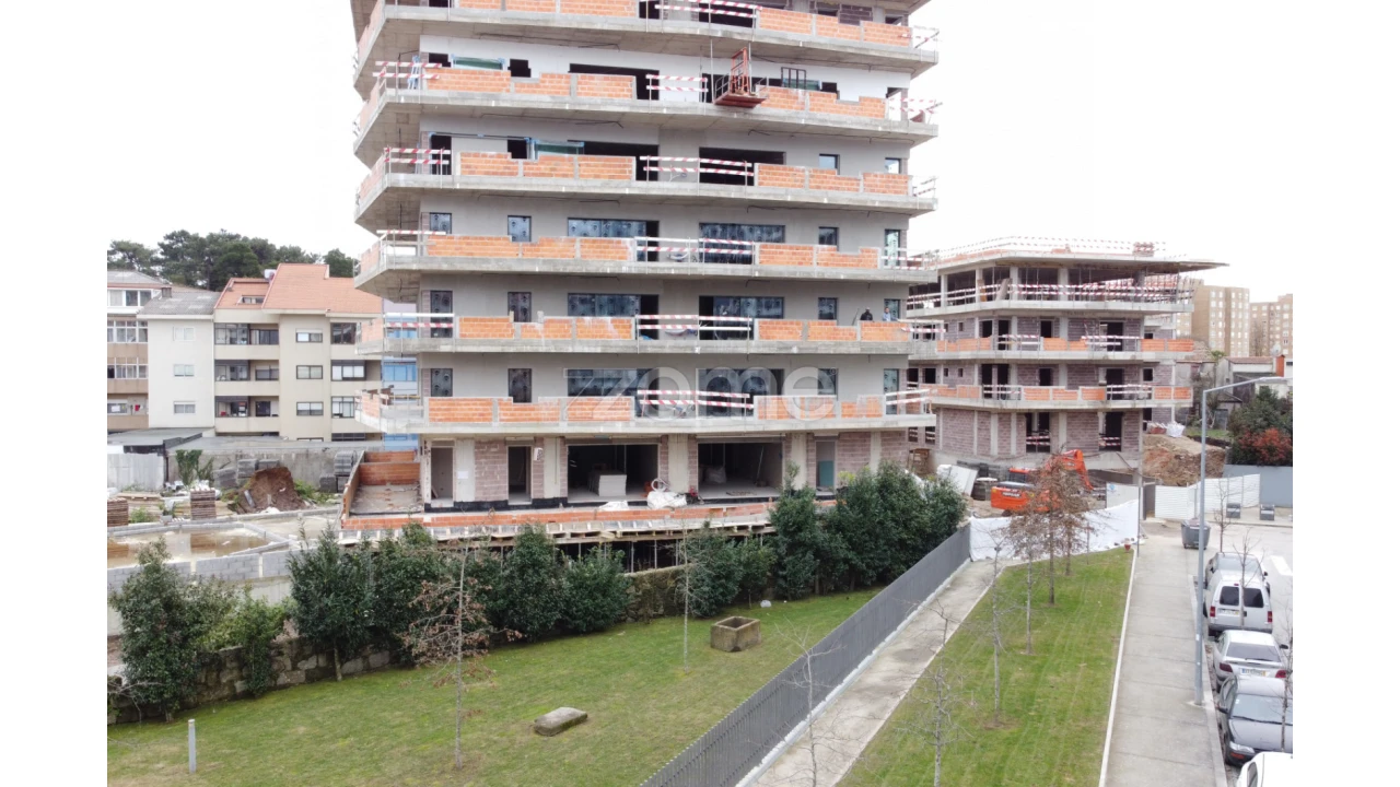 Apartamento T2 para Venda em Ramalde Foto 25