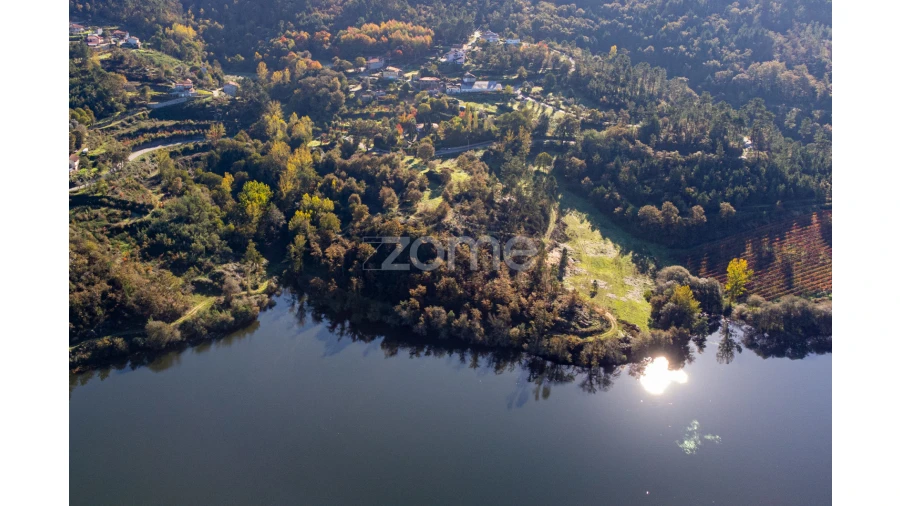 Terreno para Venda em Várzea, Aliviada e Folhada Foto 3
