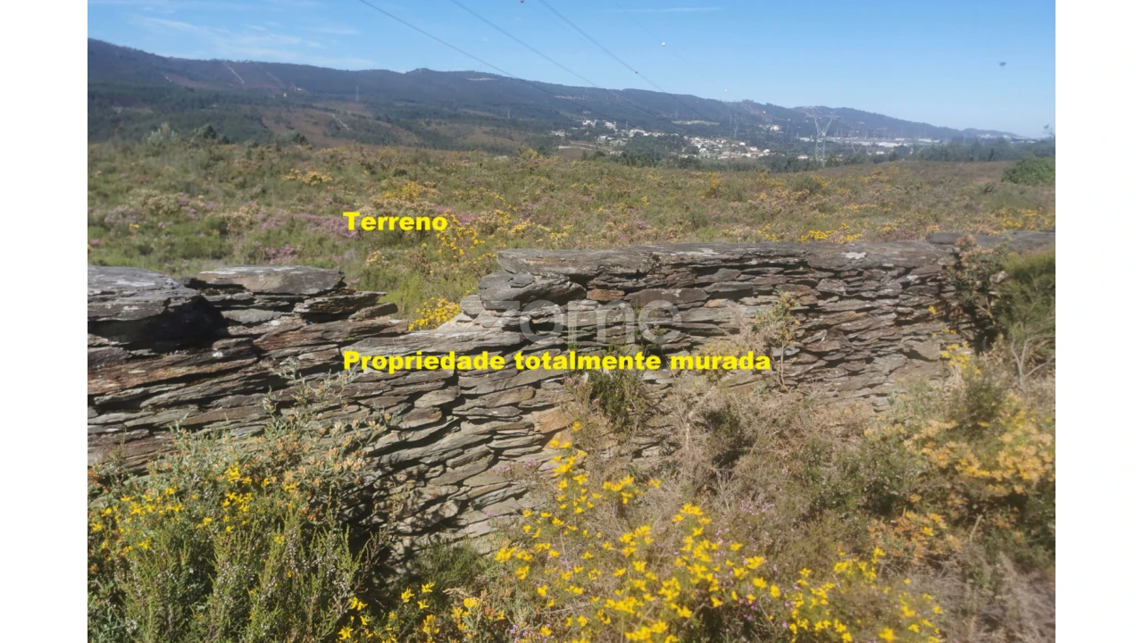 Terreno para Venda em Recarei Foto 5