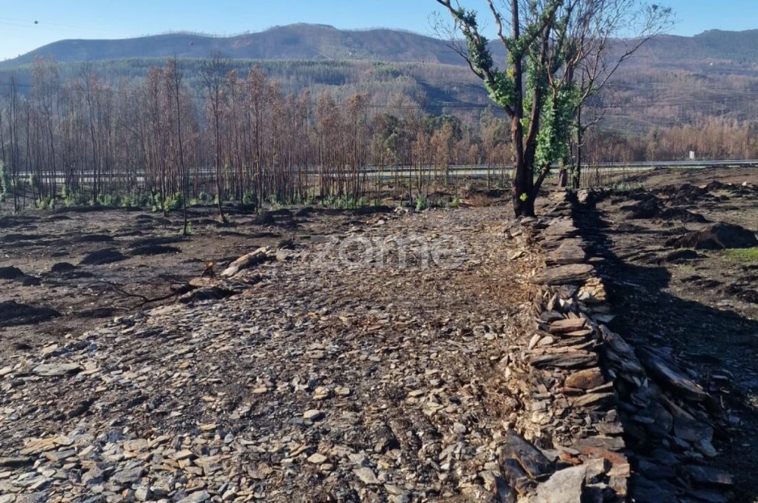 Terreno para Venda em Recarei Foto 6