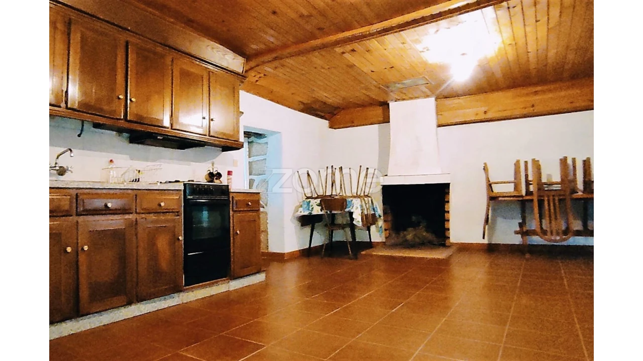 Moradia T2 para Venda em Cambeses do Rio, Donões e Mourilhe Foto 4