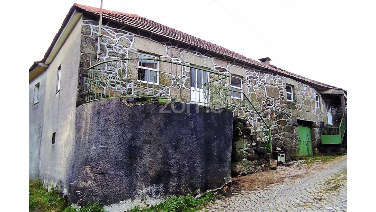 Moradia T2 para Venda em Cambeses do Rio, Donões e Mourilhe Foto 3