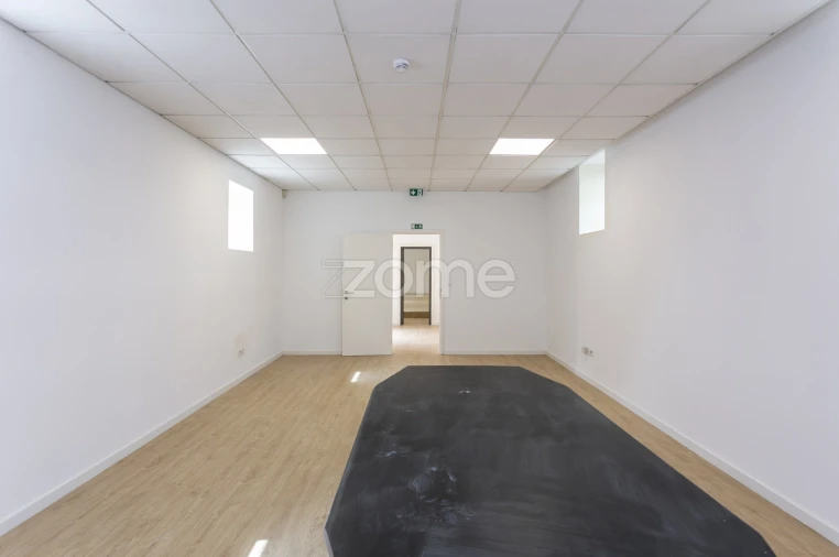 Escritório para Arrendamento em Cidade da Maia Foto 16