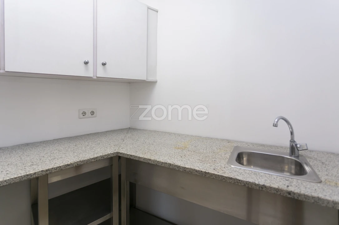 Escritório para Arrendamento em Cidade da Maia Foto 33