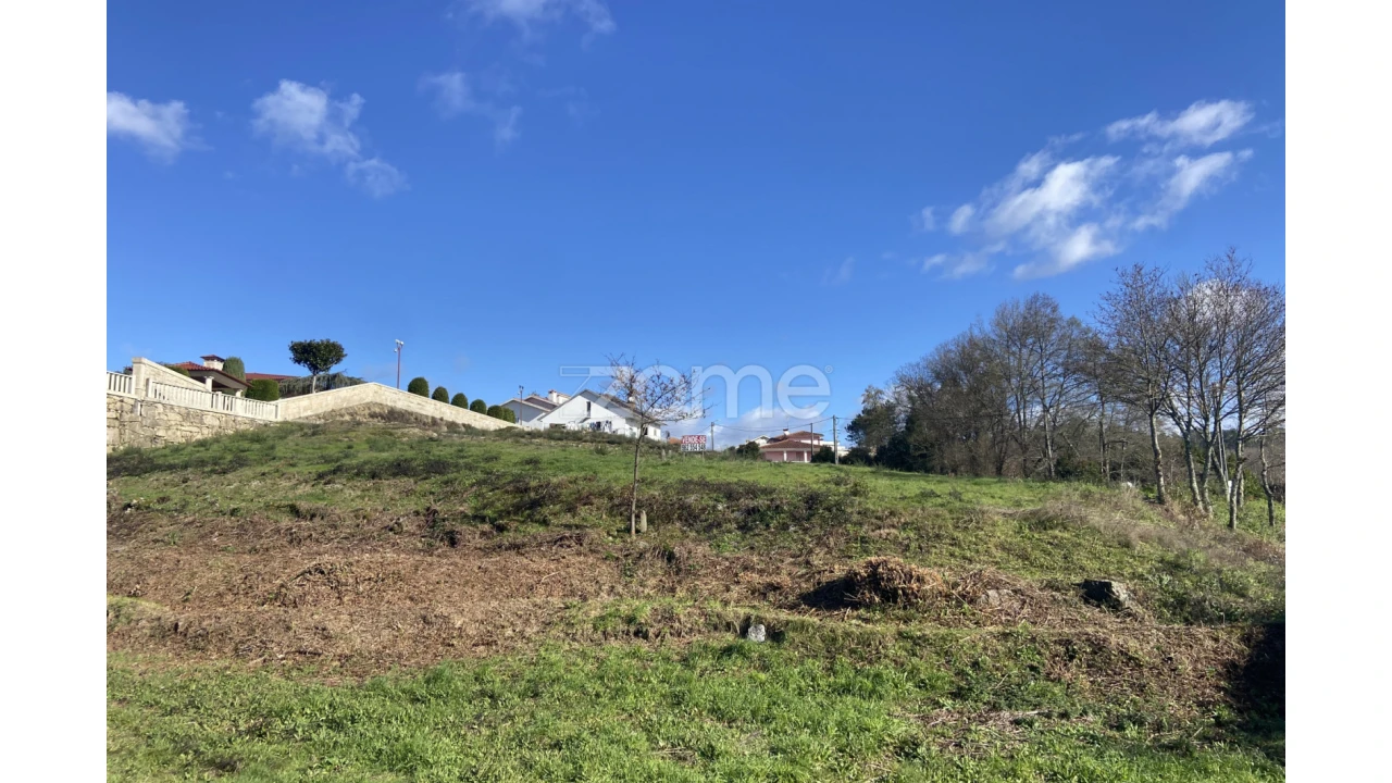 Terreno para Venda em Regadas Foto 1