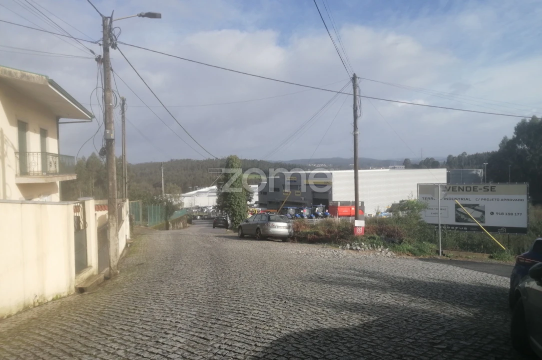 Terreno para Venda em Alvarelhos e Guidões Foto 2