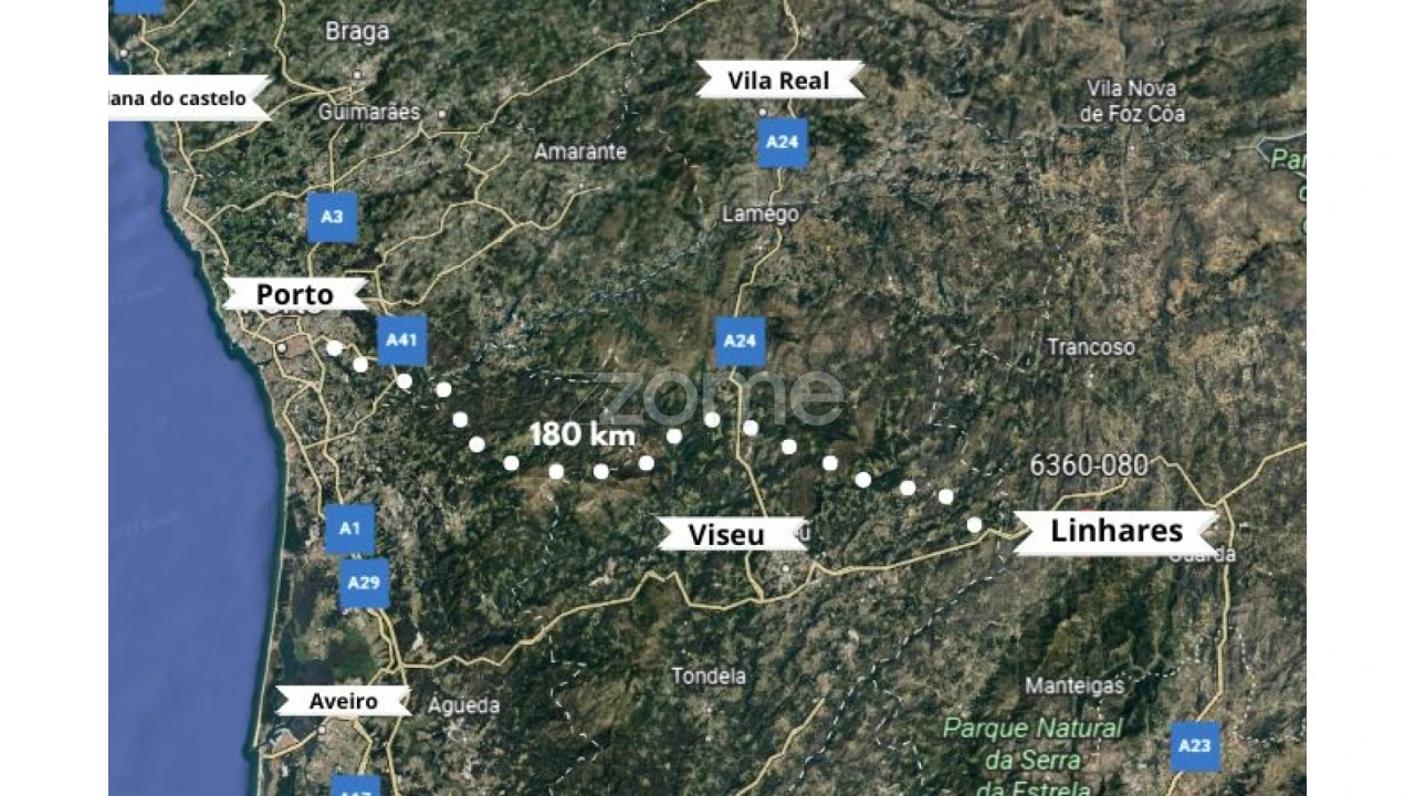 Moradia T1 para Venda em Linhares Foto 23