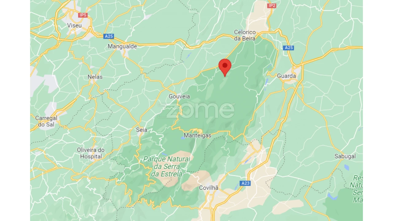 Moradia T1 para Venda em Linhares Foto 22