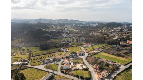 Terreno para Venda em Pedroso e Seixezelo