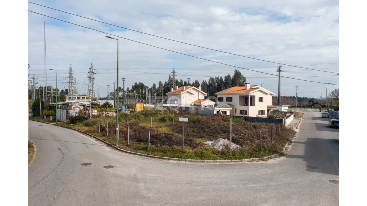 Terreno para Venda em Pedroso e Seixezelo Foto 19