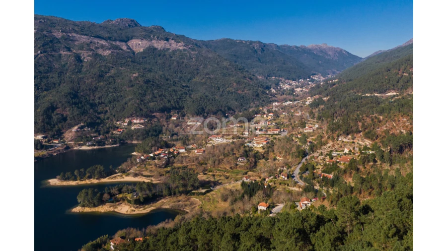 Moradia T5 para Venda em Vilar da Veiga Foto 59