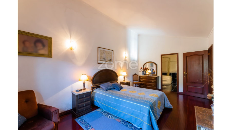 Moradia T5 para Venda em Vilar da Veiga Foto 11