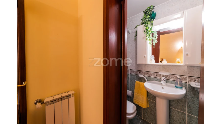 Moradia T5 para Venda em Vilar da Veiga Foto 17