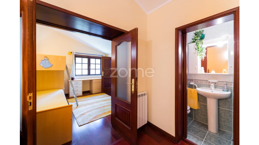 Moradia T5 para Venda em Vilar da Veiga Foto 18