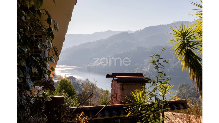 Moradia T5 para Venda em Vilar da Veiga Foto 27