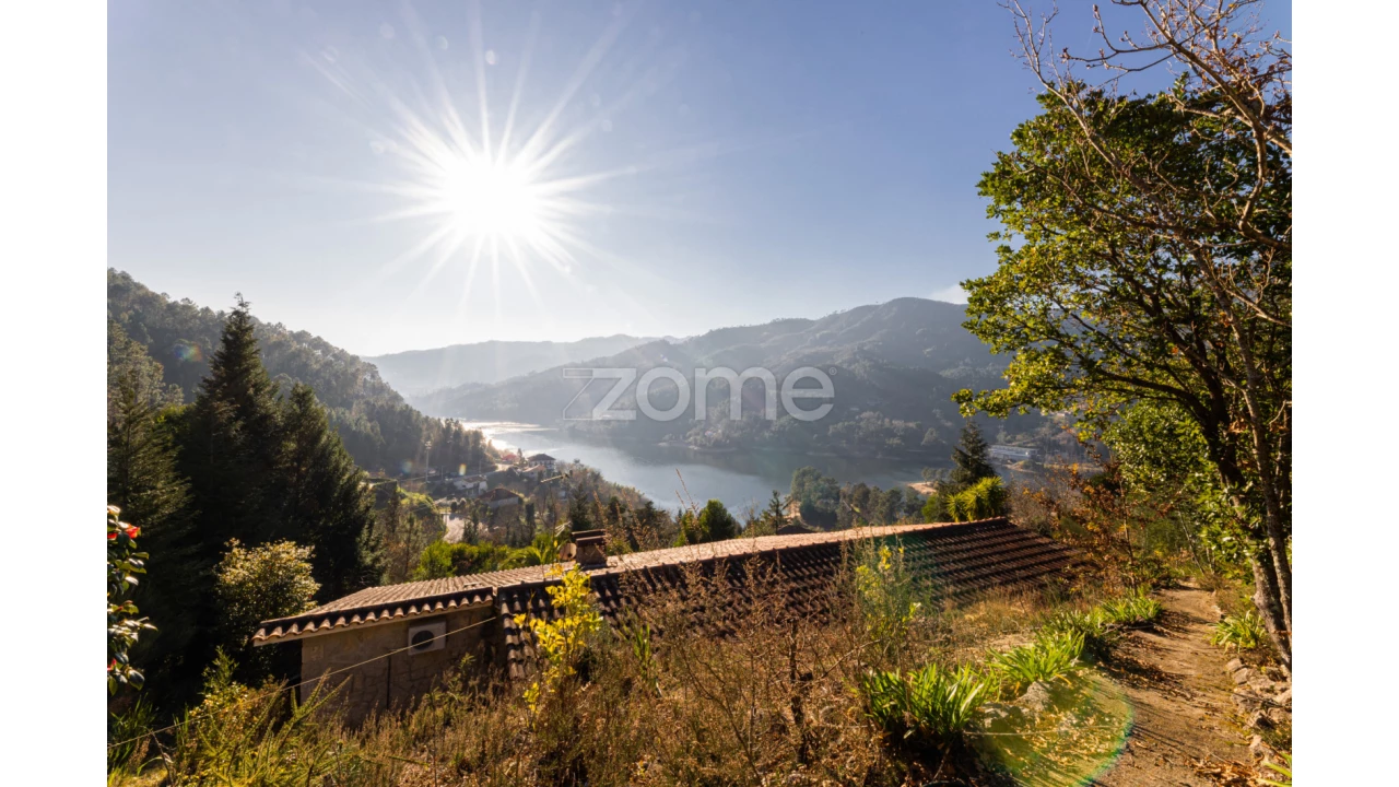 Moradia T5 para Venda em Vilar da Veiga Foto 29