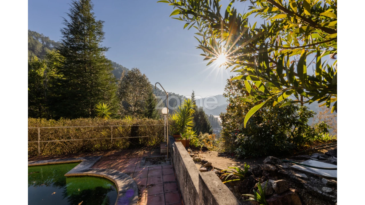 Moradia T5 para Venda em Vilar da Veiga Foto 33