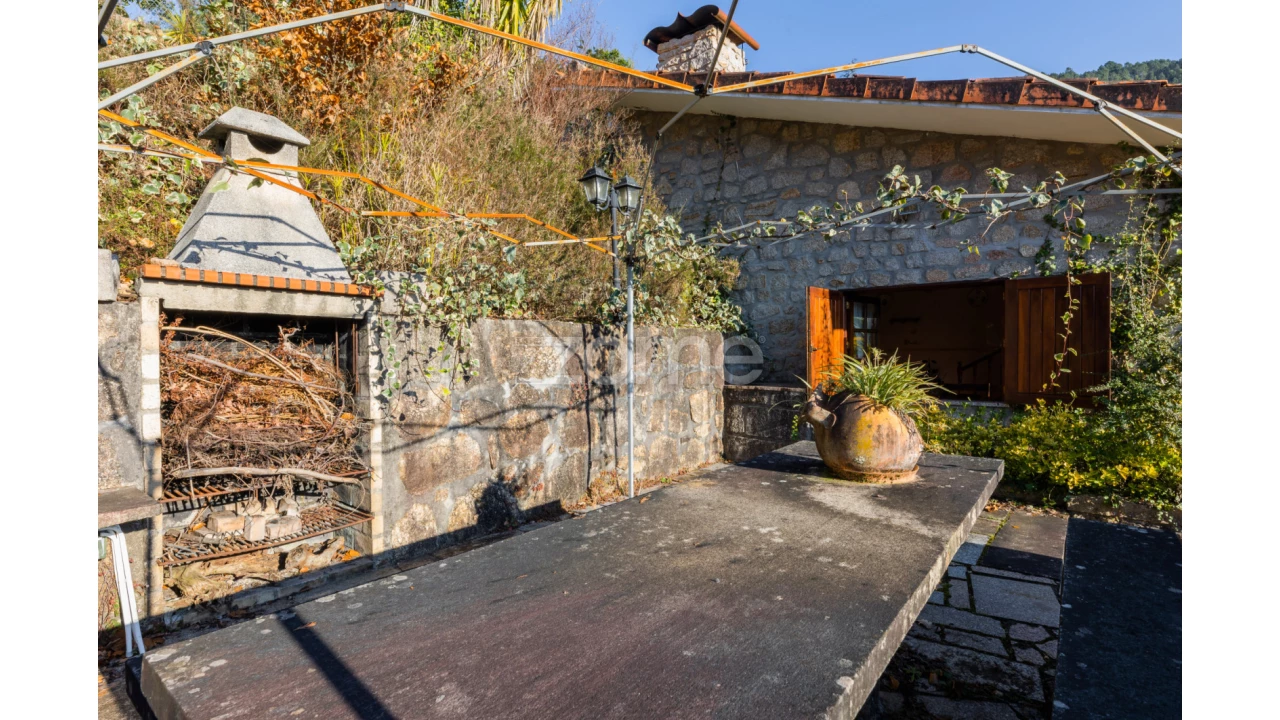 Moradia T5 para Venda em Vilar da Veiga Foto 36