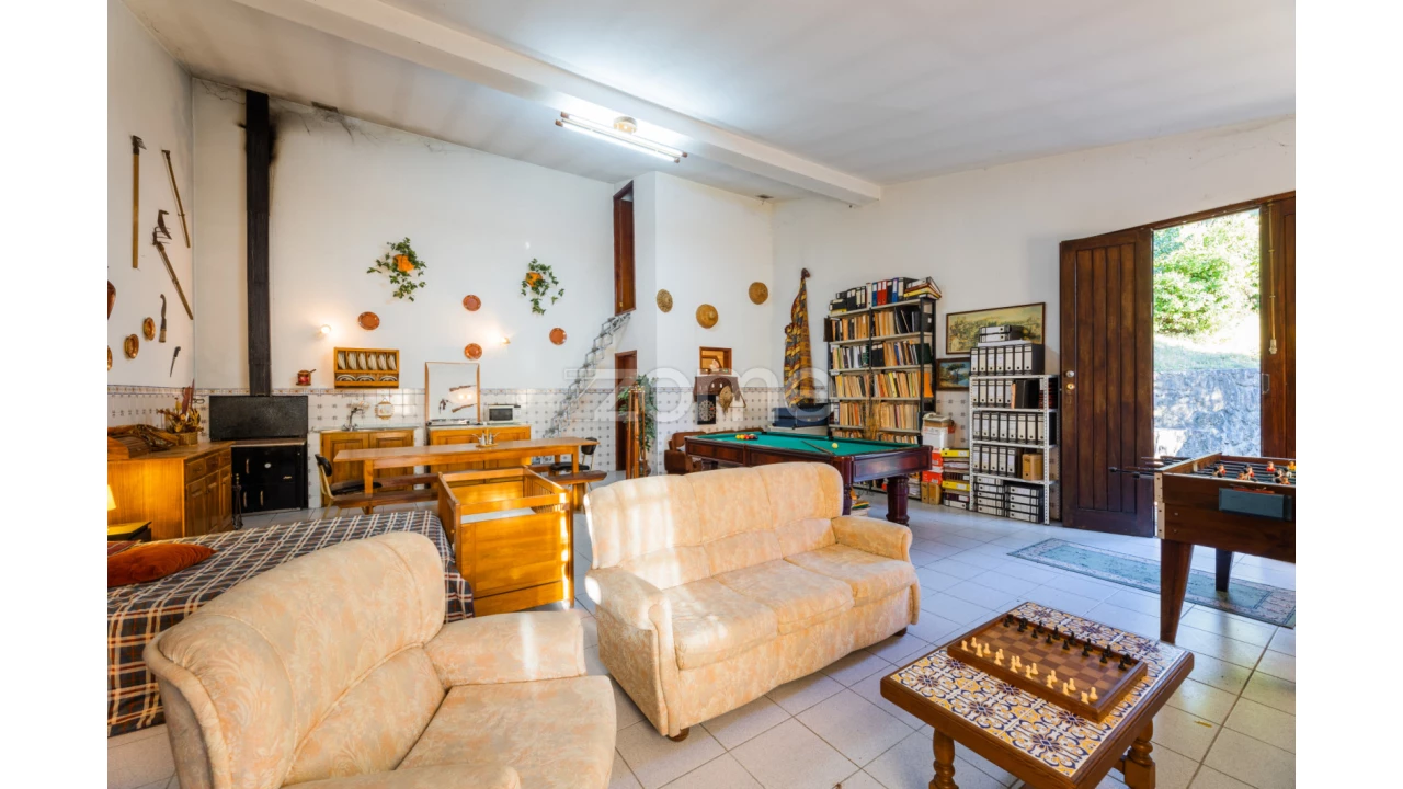 Moradia T5 para Venda em Vilar da Veiga Foto 48