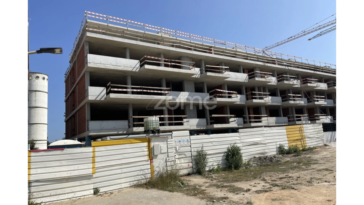 Apartamento T4 para Venda em Canidelo Foto 2