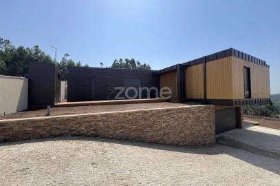 Moradia T3 para Venda em Gondifelos, Cavalões e Outiz