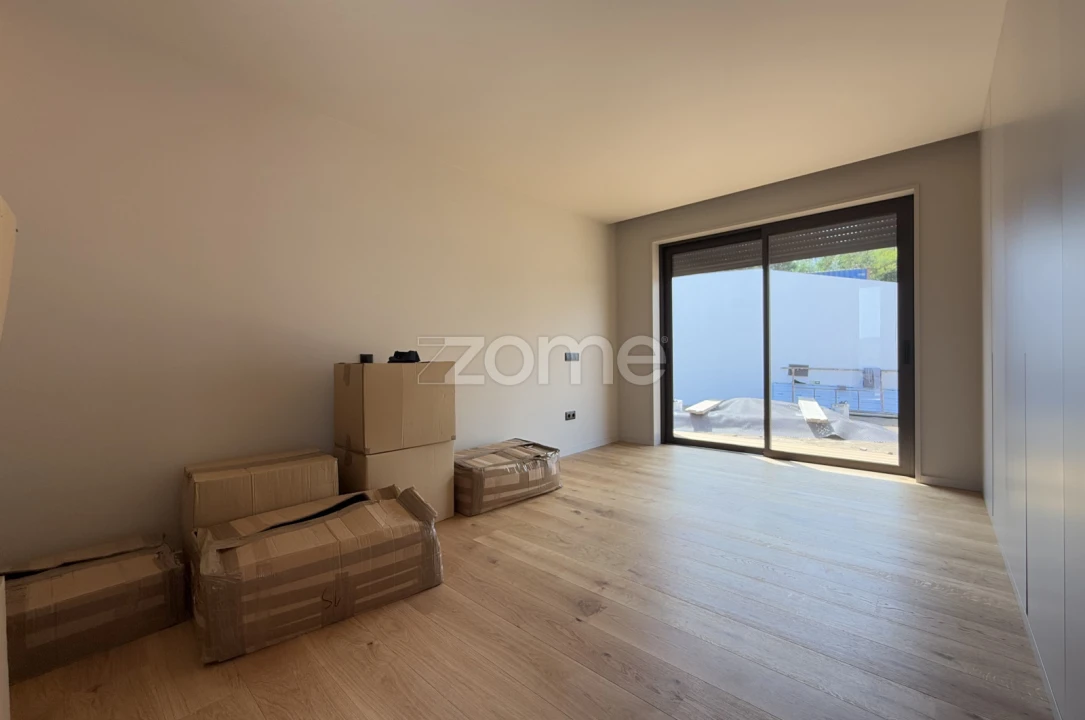 Moradia T3 para Venda em Gondifelos, Cavalões e Outiz Foto 25