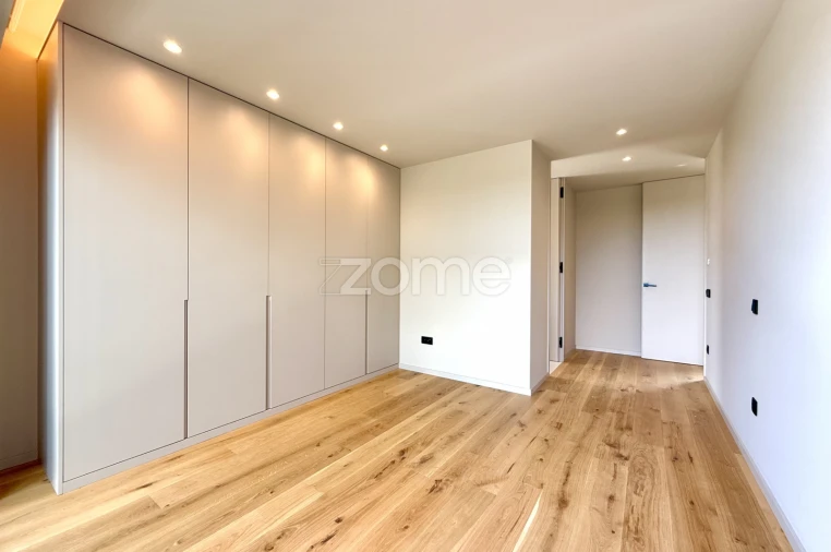 Moradia T4 para Venda em Gondifelos, Cavalões e Outiz Foto 30
