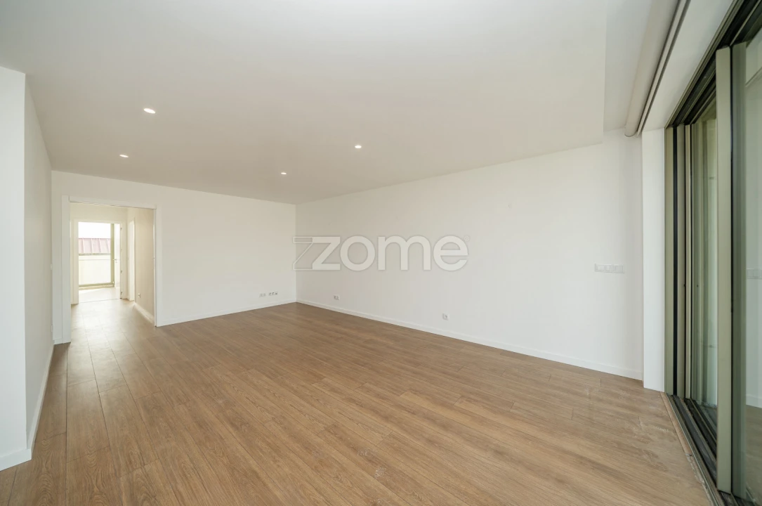 Apartamento T3 para Venda em Bonfim Foto 9