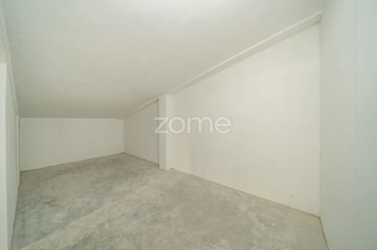 Apartamento T3 para Venda em Bonfim Foto 36