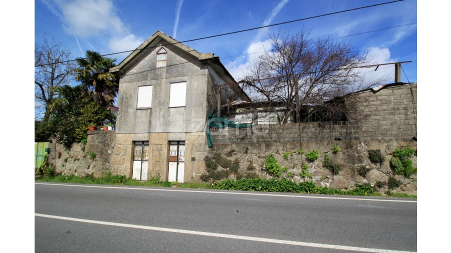 Moradia T3 para Venda em Louro Foto 6