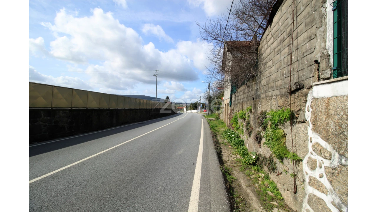 Moradia T3 para Venda em Louro Foto 4