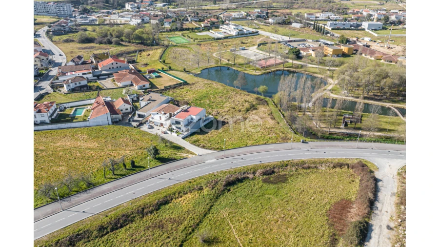 Terreno para Venda em Freamunde Foto 5