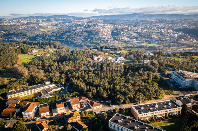 Terreno para Venda em Avintes Foto 14