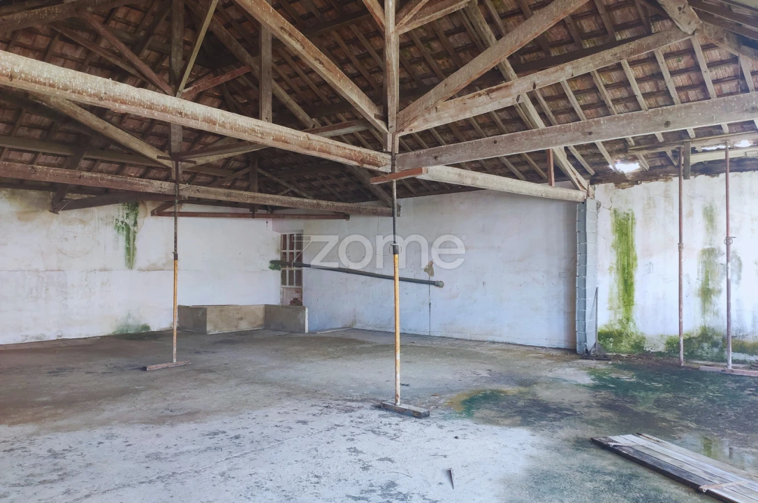 Terreno Comércio / Armazém para Venda em Olhão Foto 12