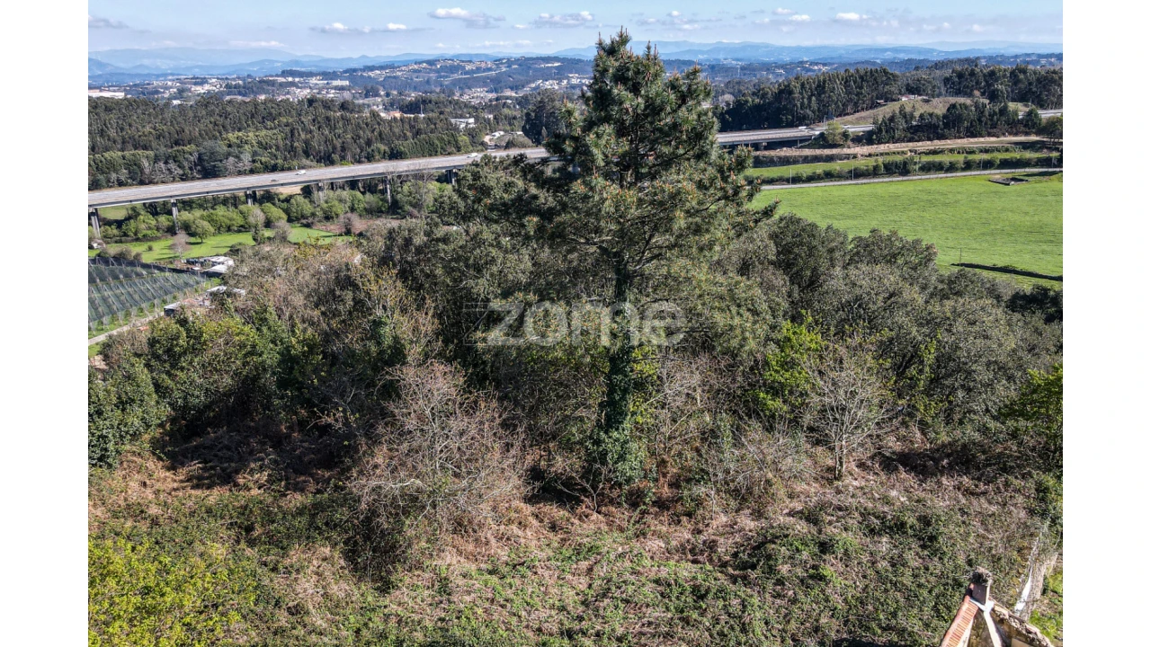 Terreno para Venda em Pedroso e Seixezelo Foto 9