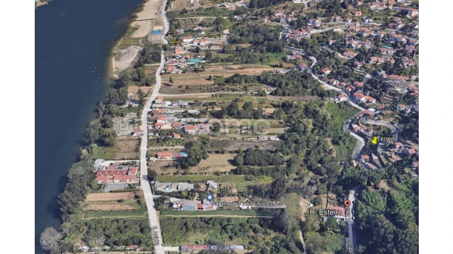Terreno para Venda em Avintes Foto 3
