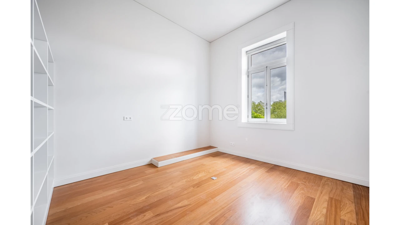 Apartamento T4 para Venda em Bonfim Foto 31