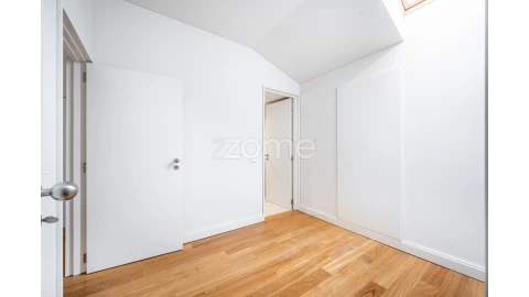 Apartamento T4 para Venda em Bonfim